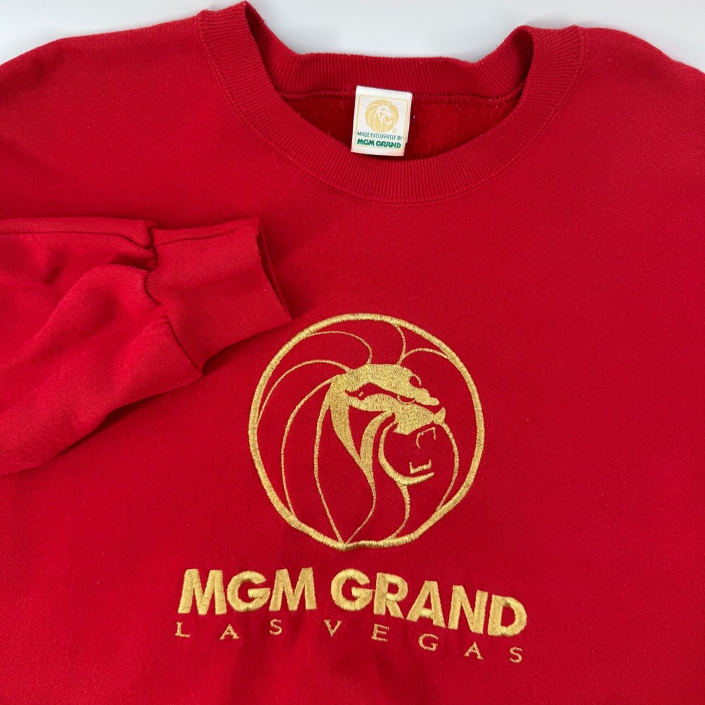 Vintage 1993 MGM Grand Las Vegas Red Embroidered Sweatshirt XL‎ Made in USA